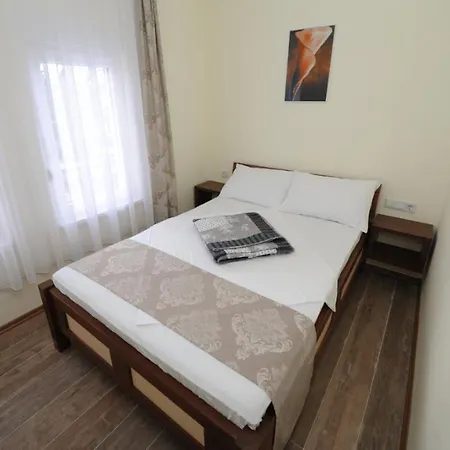 Rafaelo Gostinjska kuća